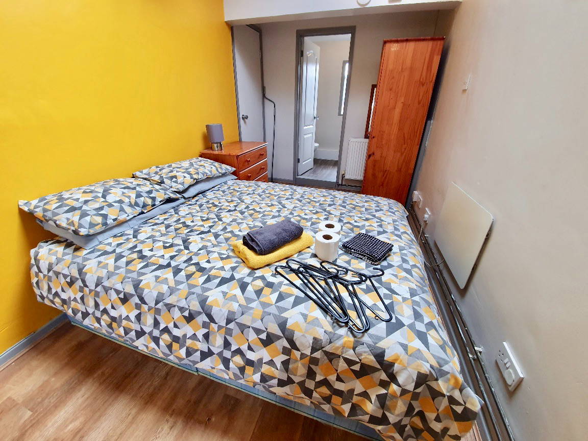 Annexe, St. Andrews Road, Avonmouth, Bristol Farrington’s Property