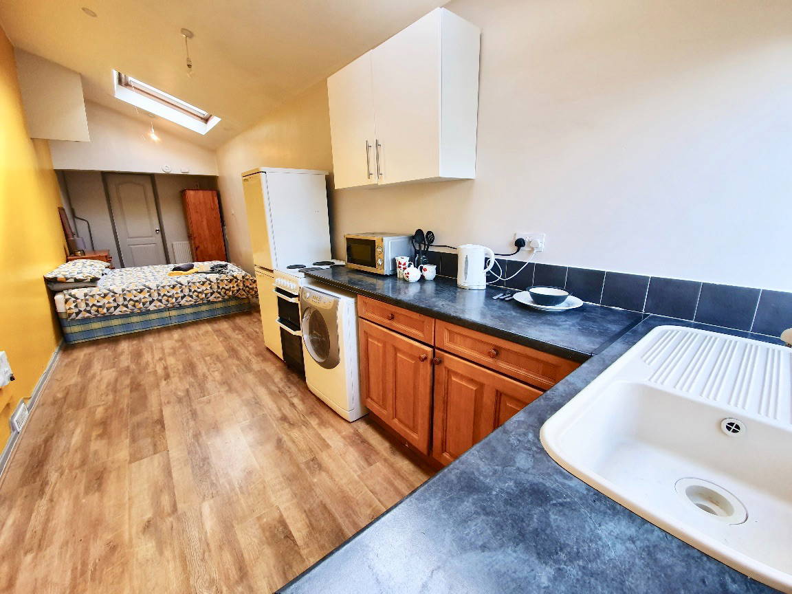 Annexe, St. Andrews Road, Avonmouth, Bristol Farrington’s Property