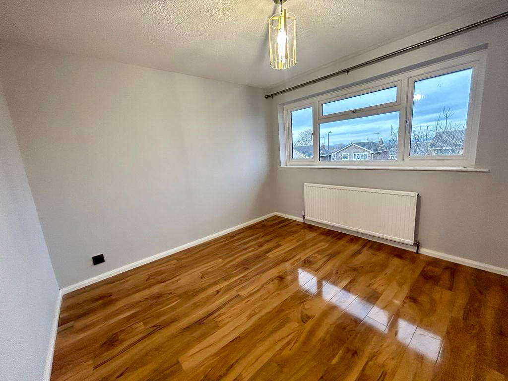 Robin Way, Chipping Sodbury, Bristol Farrington’s Property services