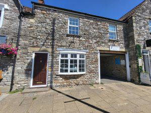 Rounceval Street, Chipping Sodbury, Bristol