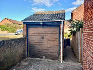 Single Garage, Ash Close, Yate, Bristol